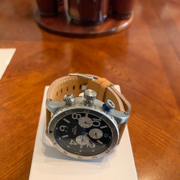 Nixon Men's 48-20 Chronograph Watch